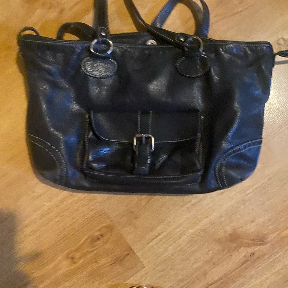 Roots Black Shoulder Bag